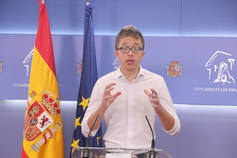 Hacienda estudia la enmienda de Más Madrid que propone ayudas para empresas que ensayen jornada laboral de cuatro días