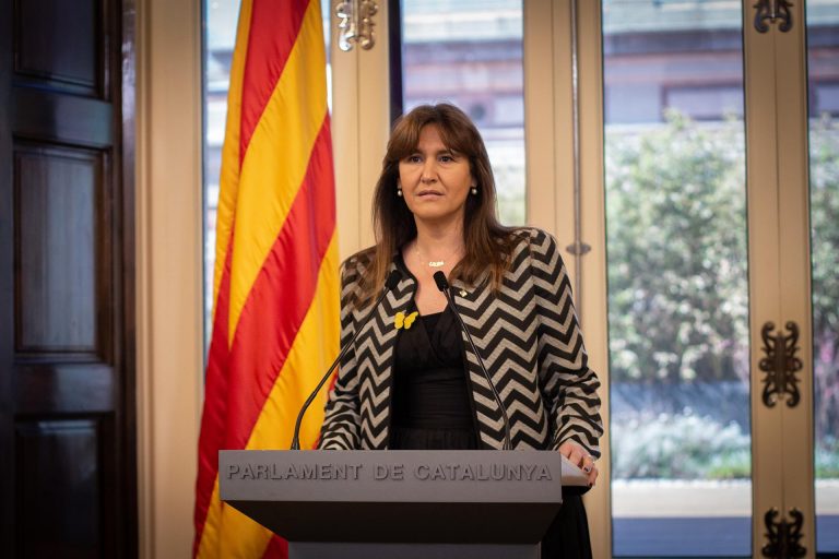 Borràs propone a Aragonès (ERC) para la investidura a la Presidencia de la Generalitat