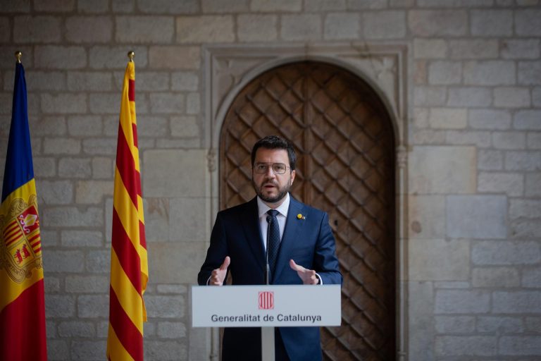 Aragonès exige la puesta en libertad de Puigdemont porque es un “clamor” en Cataluña￼