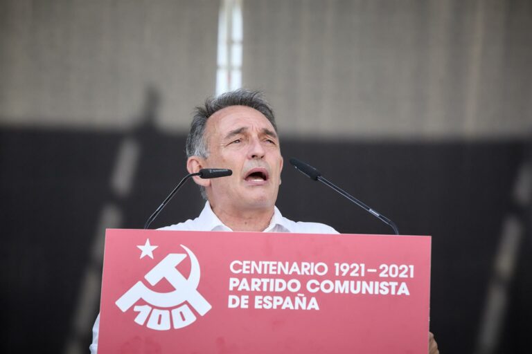 El PCE pide una única candidatura a la izquierda del PSOE y muestra su compromiso con Yolanda Díaz