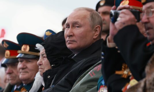 putin propone al excanciller aleman schroeder como mediador internacional sobre la guerra de ucrania
