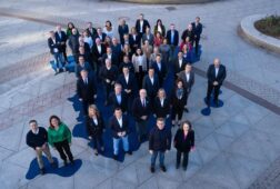 el pp renueva a 11 candidatos de las 20 capitales que no gobierna y repiten los 30 que son alcaldes