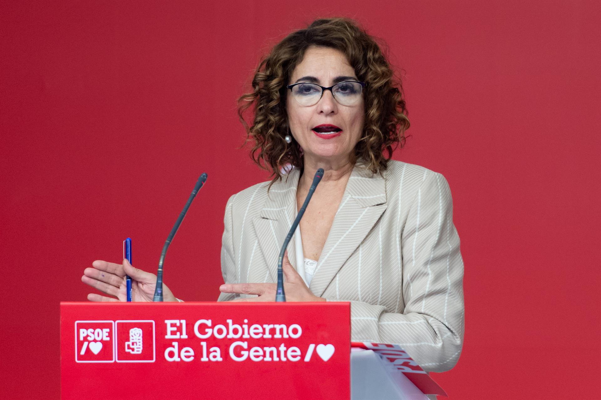 El PSOE desliza que Feijóo opta por la abstención en la moción de censura para no frustrar pactos con Vox tras el 28M