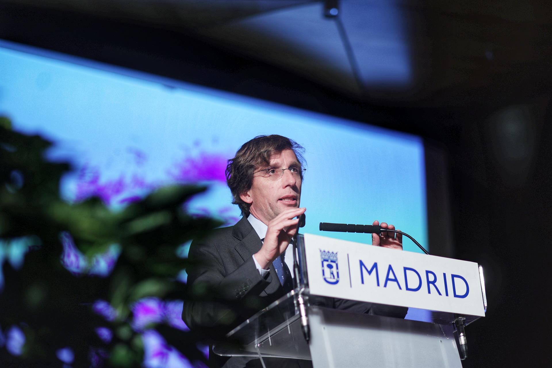 Almeida reconoce el "fracaso" de concluir el mandato sin una declaración institucional por el Día de las Mujeres