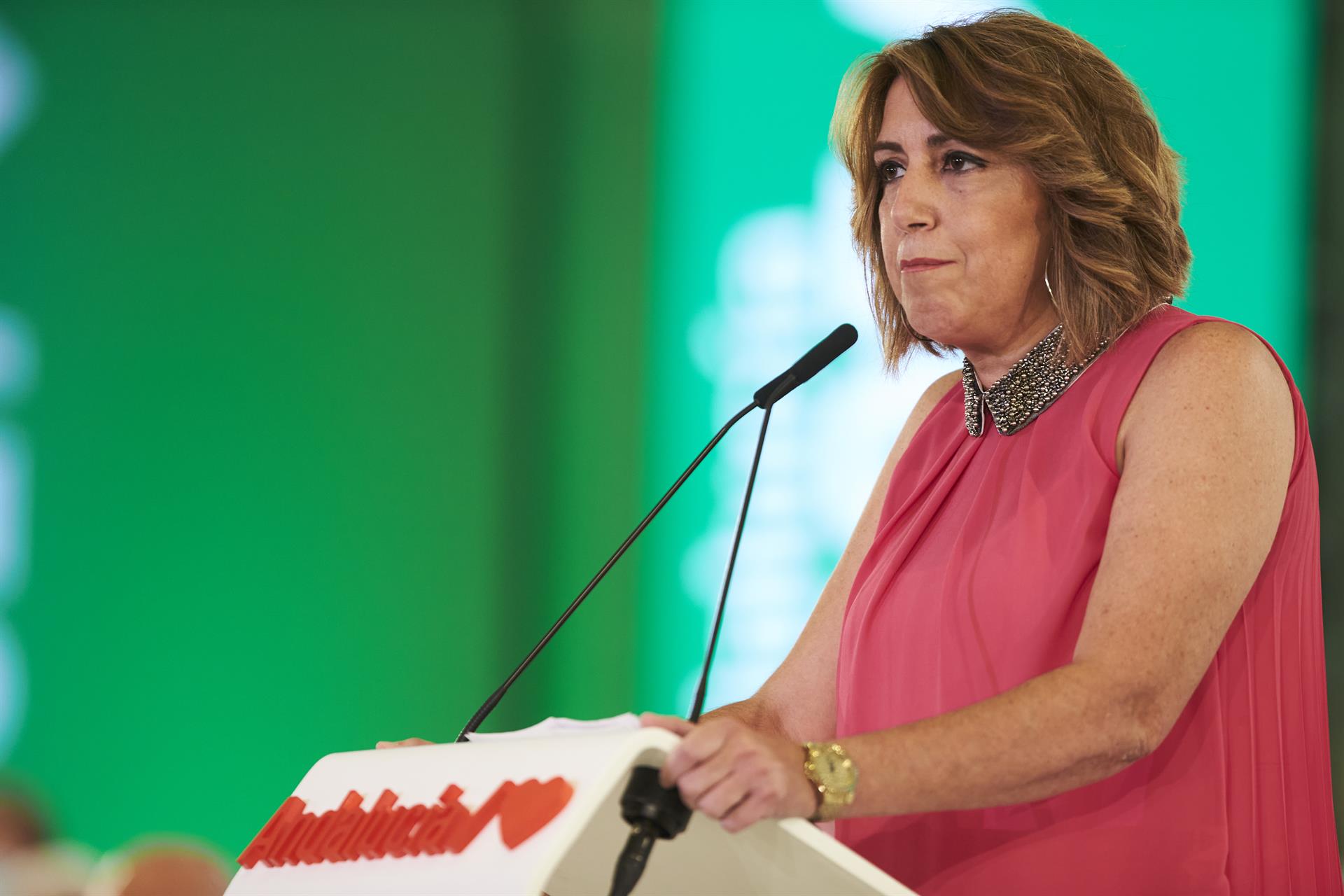 Susana Díaz "no tolera más insultos" de Montero y Belarra y afea su "soberbia" sin admitir errores en el 'sólo sí es sí'