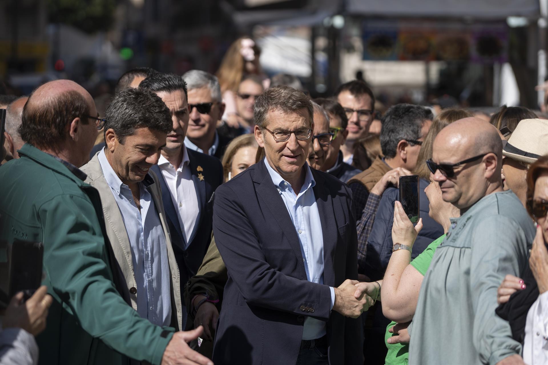 Feijóo cree que Vox "está empezando a tener dudas sobre lo que ha hecho"