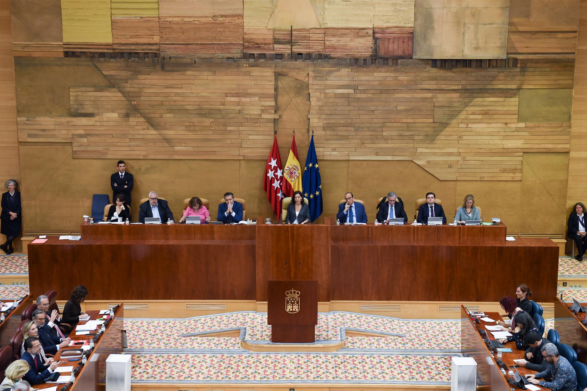 La Asamblea de Madrid presenta un recurso de inconstitucionalidad contra el Impuesto a las Grandes Fortunas del Gobierno