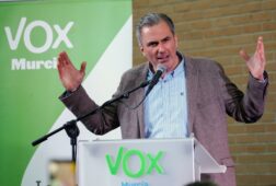 vox expulsa definitivamente a ortega smith del partido