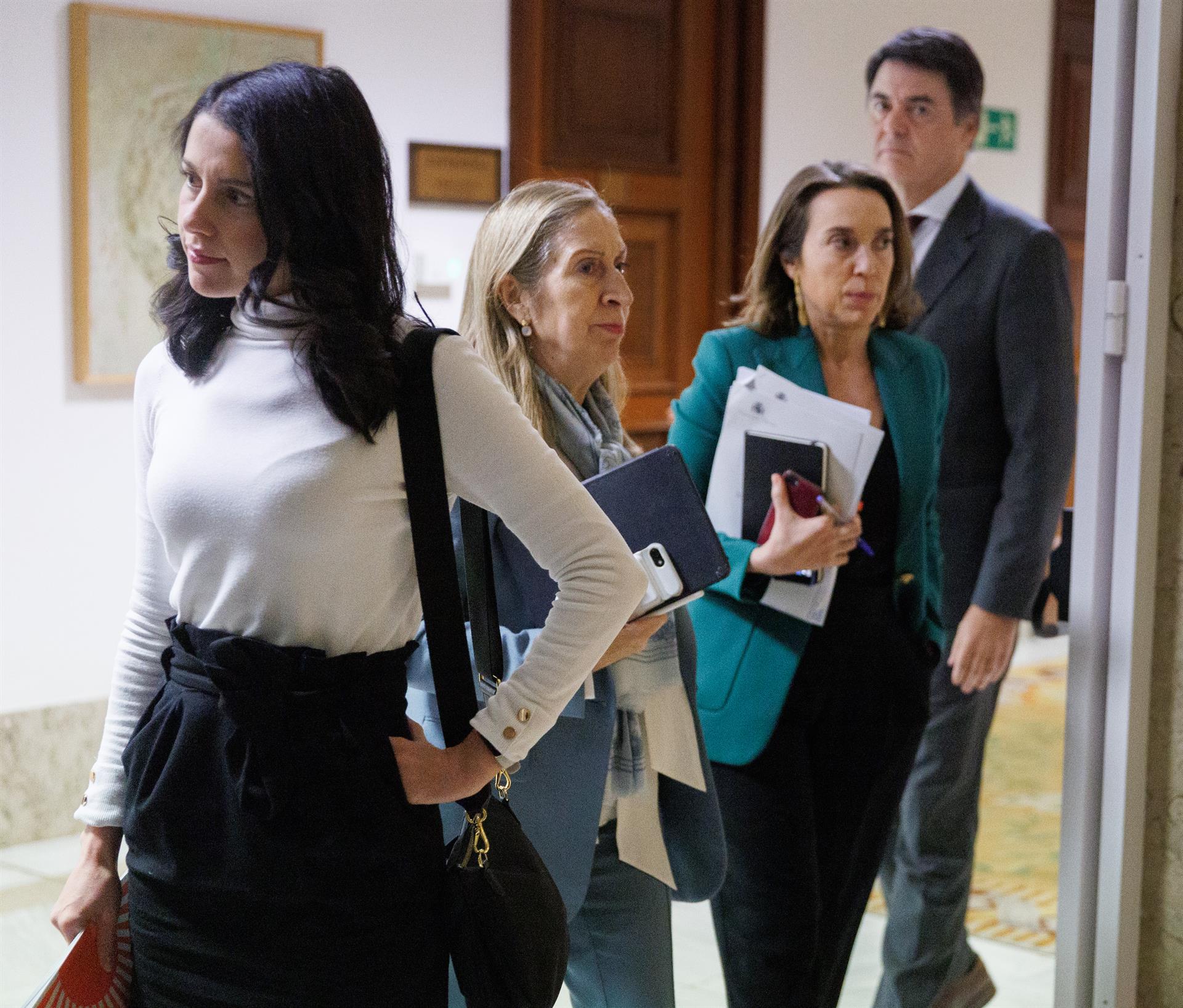 Bendodo, sobre un posible fichaje de Arrimadas: "De momento el PP no tiene prevista ninguna incorporación más"