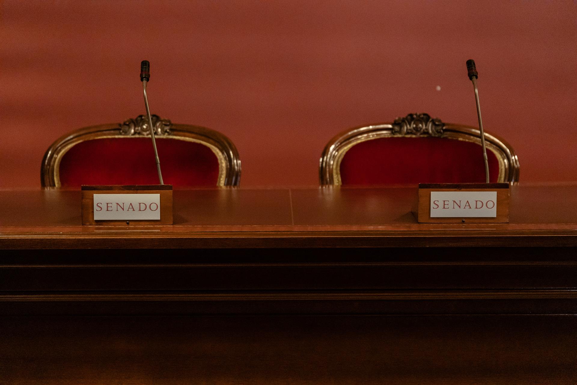El Senado decide mañana si comienza a examinar ya a los candidatos de PSOE y PP para el TC o vuelve a ampliar el plazo