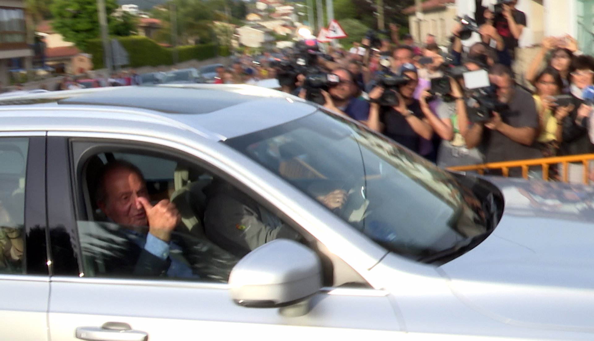 El rey Juan Carlos aterrizará este miércoles sobre las 12.00 horas en Vigo en un vuelo privado procedente de Londres