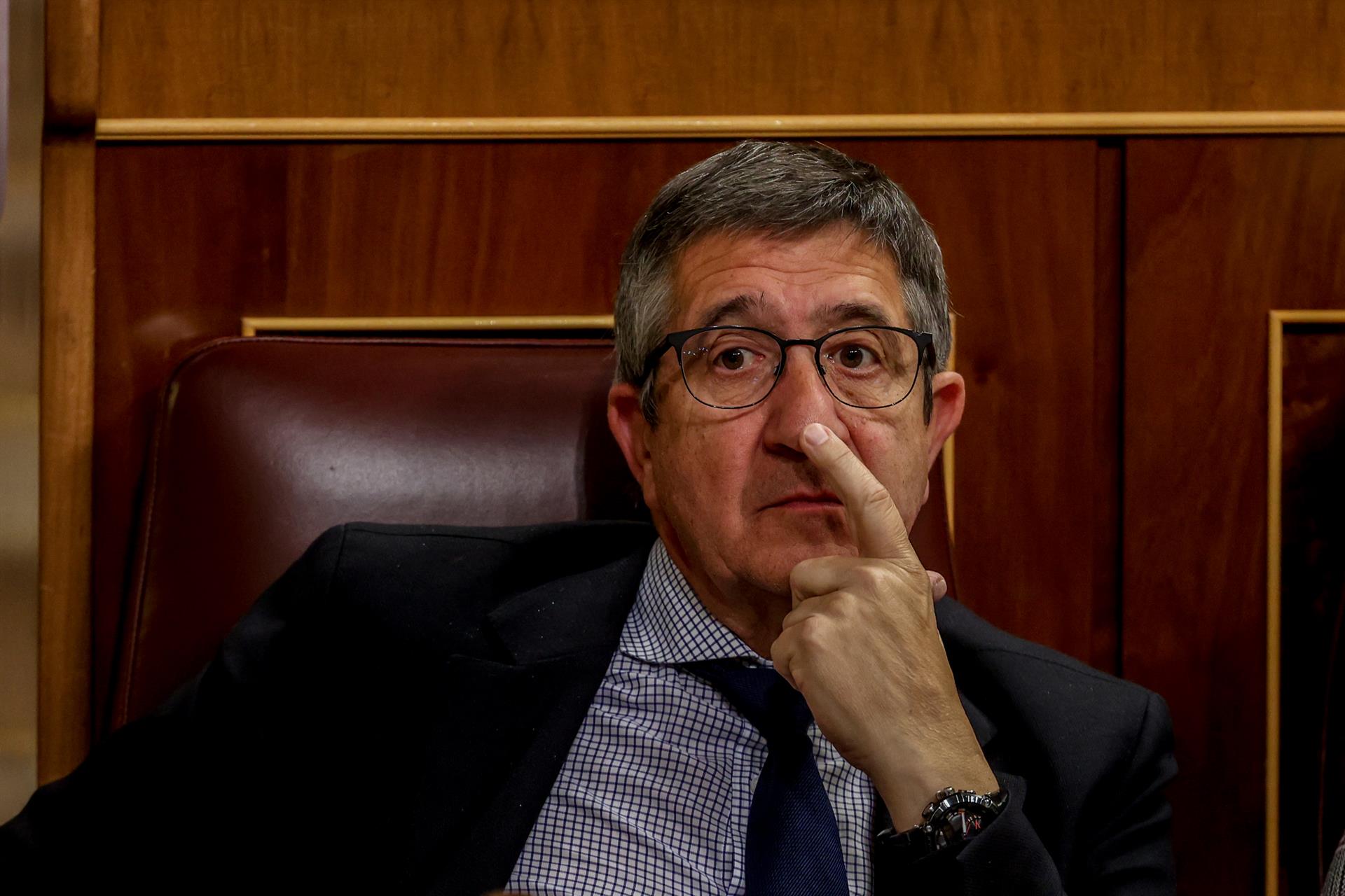 Patxi López dice que Feijóo "lidera el ridículo" en Europa mientras Sánchez es una referencia internacional