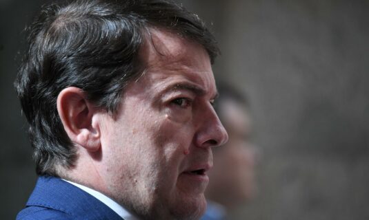 manueco culpa a la oposicion de bloqueo tras no aprobar los presupuestos en cyl