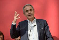 la udef considera que zapatero habria ejercido una direccion estrategica en la trama plus ultra