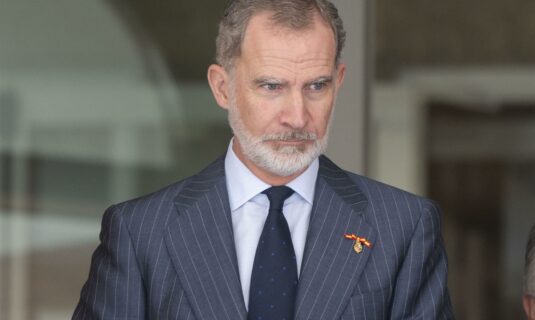 zarzuela puntualiza las palabras de feijoo la casa no comenta conversaciones privadas del rey