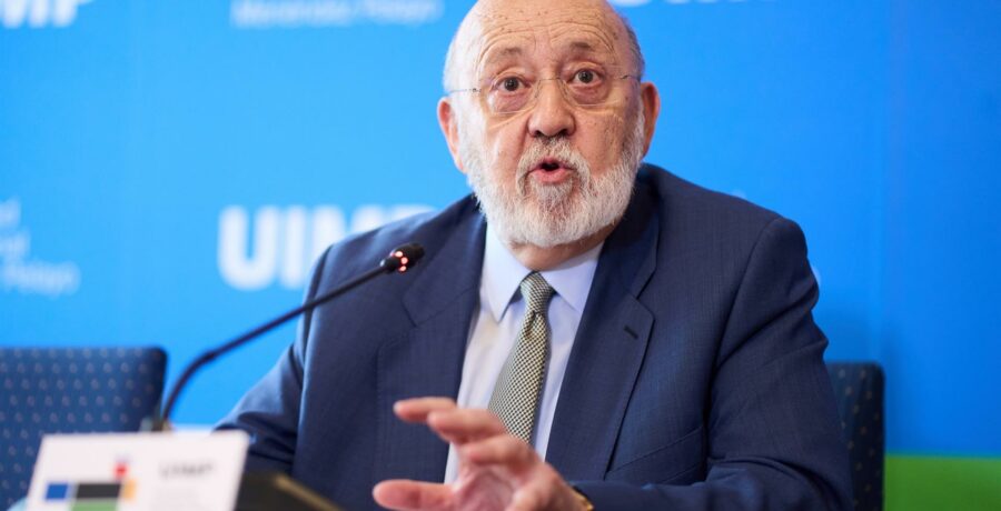 tezanos niega instrucciones de moncloa y enmarca las criticas al cis en una estrategia politica soy independiente