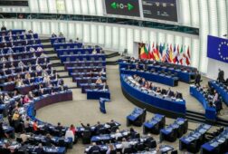 vox sumar erc y bng apoyan denunciar el acuerdo de la ue y mercosur mientras pp psoe y pnv se oponen