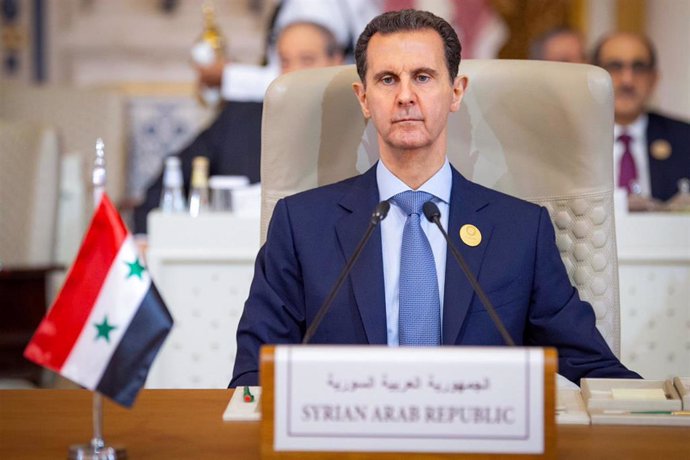 rebeldes sirios, Damasco, Al-Assad, guerra civil Siria, avance rebelde, ofensiva Siria, colapso régimen Siria.