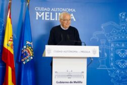 imbroda critica la ausencia de felipe vi en la crisis migratoria no hay excusa para que el rey no venga a melilla