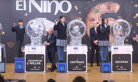 el 78 908 primer premio del sorteo de la loteria del nino 2025 cae integro en leon