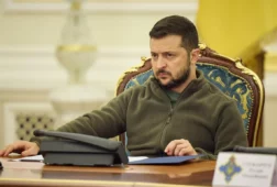 zelenski anuncia reunion con putin en estambul este jueves y exige un alto el fuego inmediato