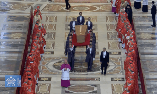 directo sigue y comenta aqui el funeral del papa francisco