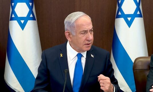 israel acusa al gobierno de sacrificar cuestiones de seguridad por fines politicos tras cancelar el contrato