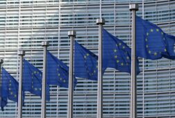 espana intentara sacar adelante el proximo 27 de mayo la oficialidad del catalan gallego y euskera en la ue