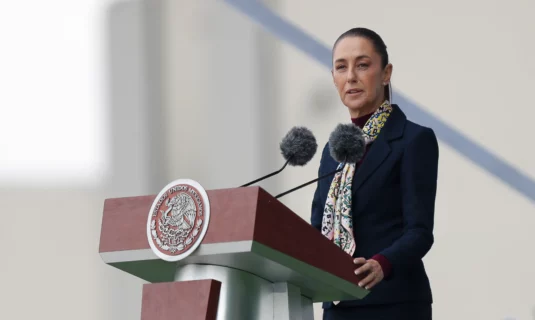 sheinbaum afea la ignorancia de ayuso y la oposicion por dar pabulo a una adoradora de hernan cortes