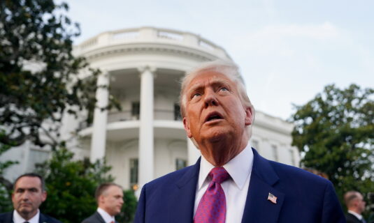 donald trump anuncia posible ofensiva terrestre en venezuela