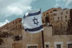 israel aprueba tomar la ciudad de gaza y la onu convoca una reunion de urgencia