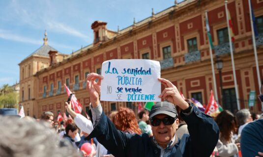lanzan un manifiesto para pedir a los partidos de izquierda una candidatura de unidad en los comicios andaluces de 2026