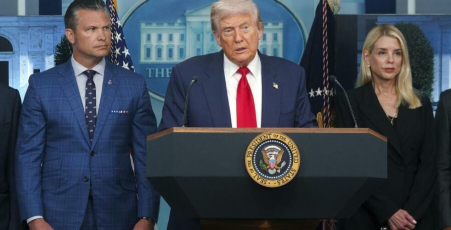 trump tilda a espana de perdedor y le acusa de ser muy hostil con la otan no es un jugador de equipo