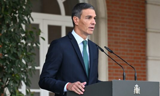sanchez anuncia 54 millones para el desarrollo de la nueva gigafactoria de baterias en valladolid