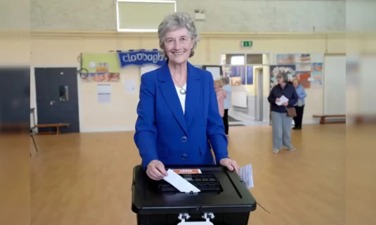 connolly sera la proxima presidenta de irlanda tras el reconocimiento de humphreys