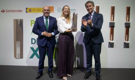 feijoo acusa a sanchez de dar el espectaculo en la semana de las victimas de la dana pido un poco de respeto