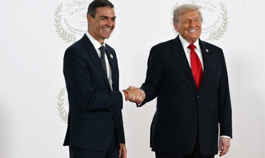 el gobierno resta importancia a la nueva amenaza de trump realizada en un contexto de declaraciones informales