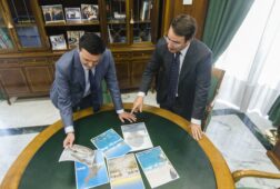 detenidos el presidente y el vicepresidente de la diputacion de almeria por presuntos contratos irregulares