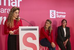 sumar propone una renta basica universal para los jovenes de 550 euros al mes entre los 18 y 21 anos