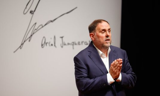 junqueras inicia una gira por cataluna para presentarse como el candidato de erc a la generalitat