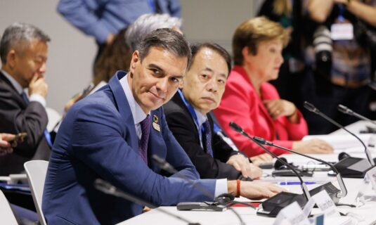 sanchez participa desde hoy en la cop 30 en brasil y la cumbre entre la ue y los paises del caribe en colombia