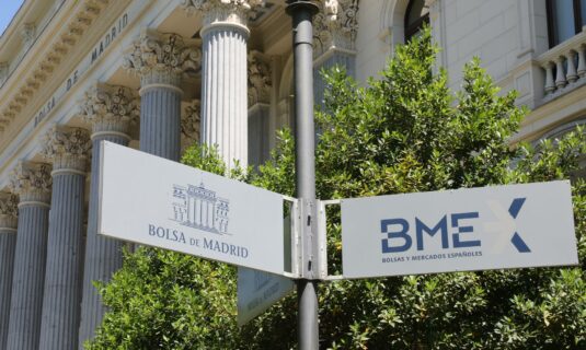 el ibex 35 alcanza nuevos maximos historicos y supera los 16 600 puntos 014 en la apertura