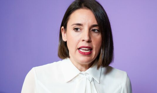 irene montero desea suerte a peramato y espera que su nombramiento como fge no sea un acantilado de cristal