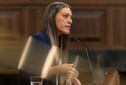 junts pide al gobierno que convoque elecciones acepte la ruptura