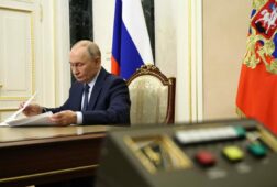 rusia preve una nueva carrera armamentistica ante los inminentes ensayos nucleares de eeuu