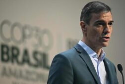 sanchez pide elecciones en la comunidad valenciana y alerta al pp sobre la dependencia de extremismos como vox
