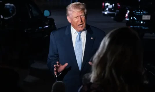 trump aprueba la desclasificacion de los archivos de epstein