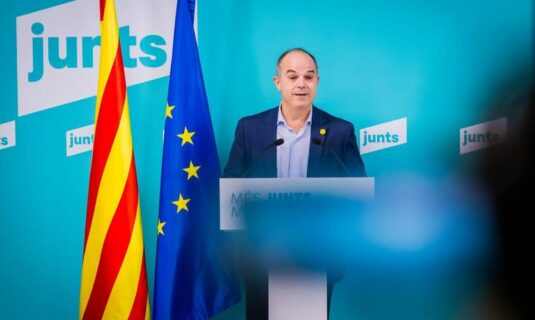 turull responde a feijoo que no pida ayuda a los empresarios sino que les pida perdon