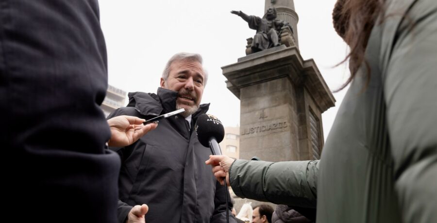 azcon avanza que el pp aragon reforzara su equipo mejorandolo de cara al 8f