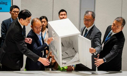 baja participacion en las elecciones de hong kong